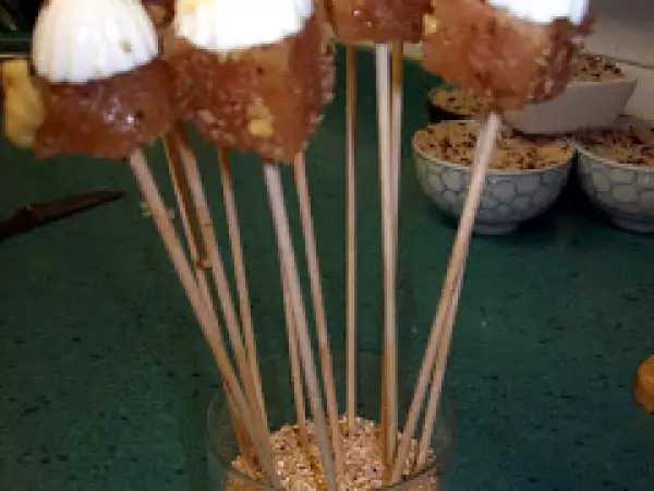 Receta Pinchitos de queso fresco y membrillo con nueces