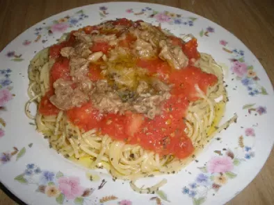 Receta Espagueti con bonito y tomate