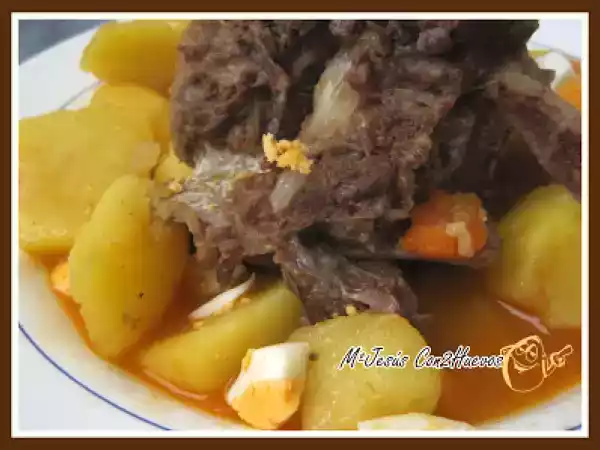 Receta Patatas con espinazo