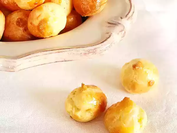 Receta Gougères de queso manchego