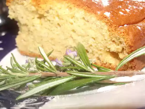 Receta Bizcocho de romero y aceite de oliva