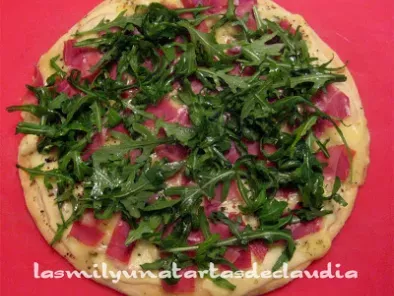 Receta Pizza con masa madre de jamón y rúcula