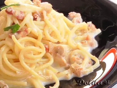 Receta Espaguetti con salsa de queso y panceta ibérica