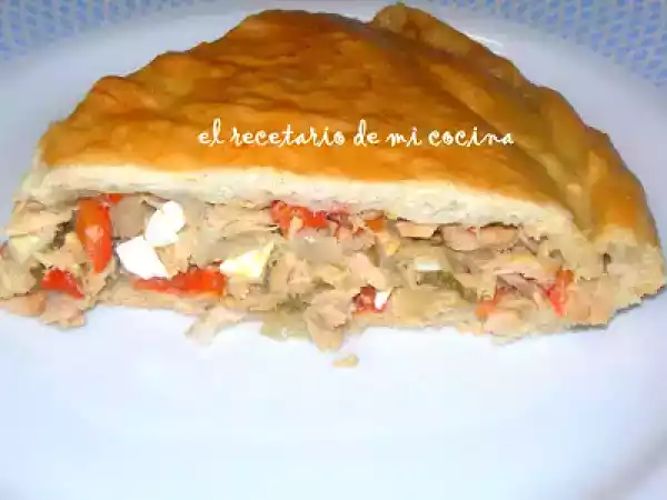 Receta Empanada gallega de bonito y pimientos