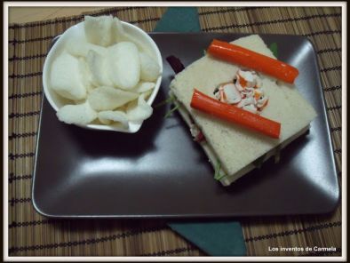 Receta Sandwich de cangrejo, brotes tiernos y queso fresco