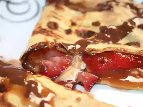 Receta Crepe de fresas y chocolate blanco