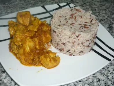 Receta Pollo al curry con arroz salvaje.