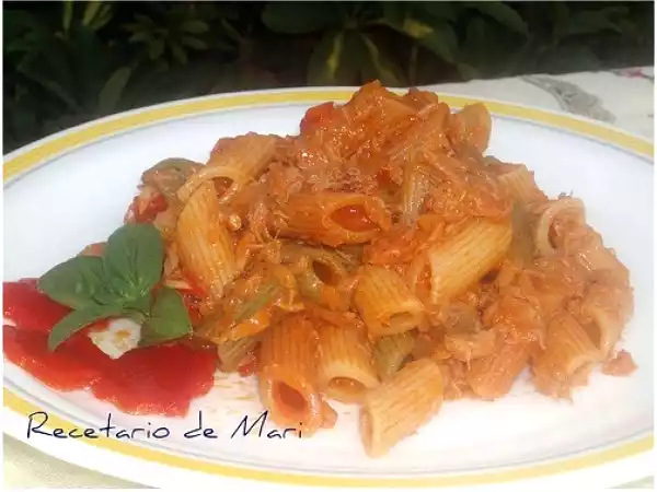 Receta Macarrones de atún con pimiento de piquillo