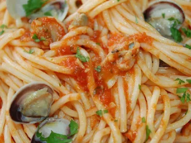 Receta Espaguetis con almejas ( spaguettis a le vongole)