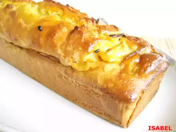 Receta Bizcocho cuatro cuartos con manzana