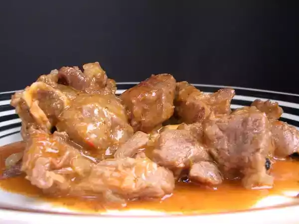 Receta Caldereta de cordero a la leña