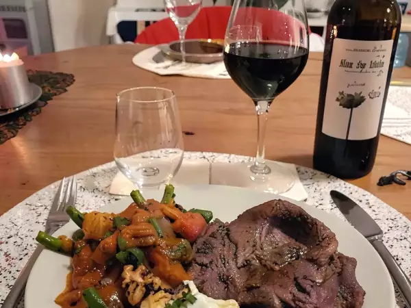 Receta Escalopín de añojo a la riojana y londoño vendimia seleccionada 2008