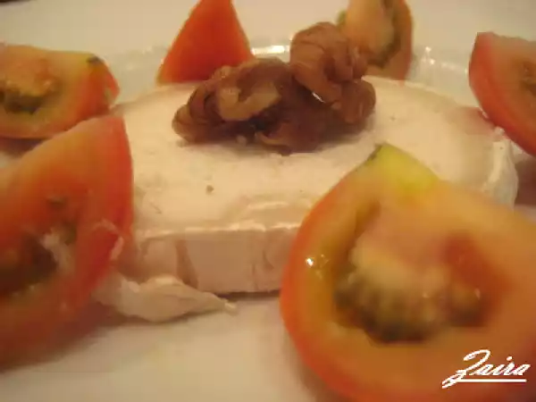 Receta Ensalada de queso de cabra con tomate y nueces