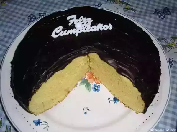 Receta Bizcocho de cumpleaños