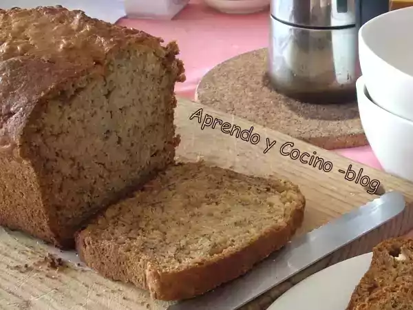 Receta Pan de guineo -banana- y ron