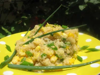 Receta Ensalada de quinoa y maíz con salsa de mantequilla y limón