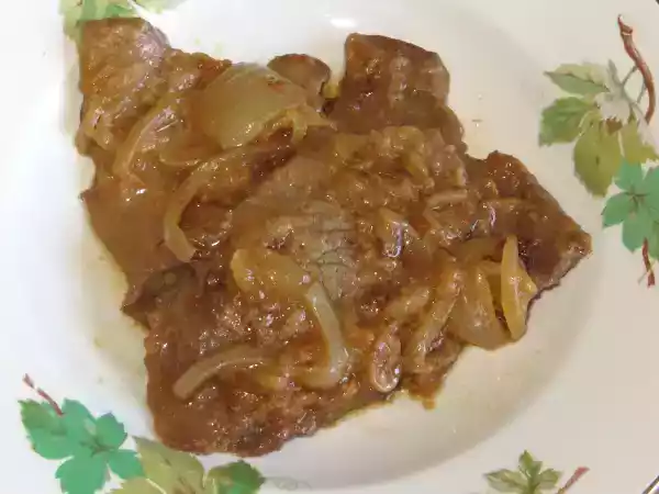 Receta Filetes con cebolla a la cerveza