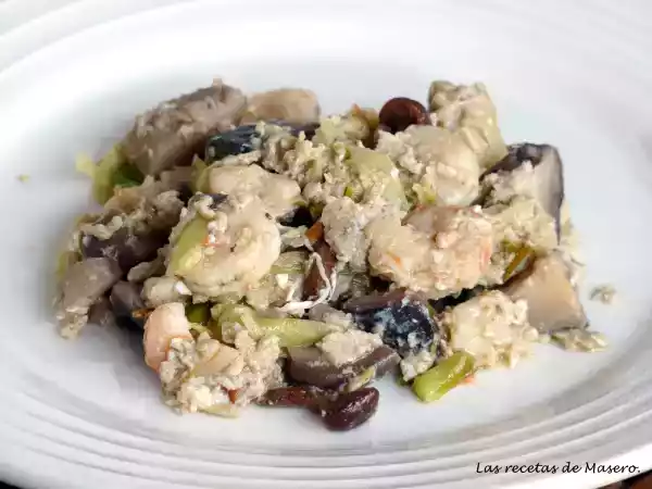 Receta Revuelto de ajetes, setas y gambas