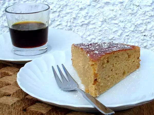 Receta Bizcocho de mango seco y coco con salsa de azafrán