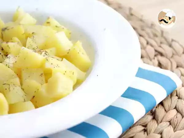 Receta Patatas al vapor con hierbas al microondas