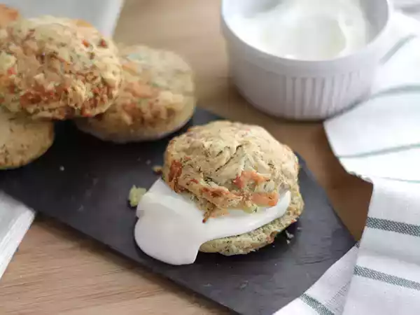 Receta Scones de salmón y eneldo