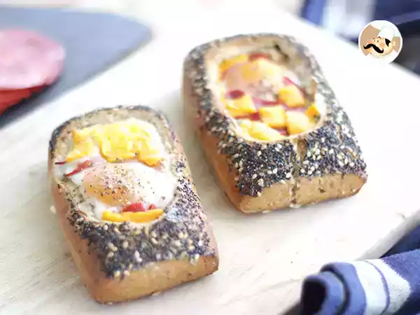 Receta Egg boat de chorizo y cheddar. barco de huevo