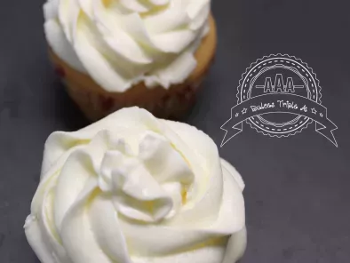 Receta Cupcakes de vainilla con crema de queso