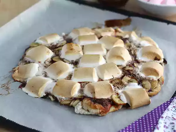 Receta Pizza dulce de plátano y nutella