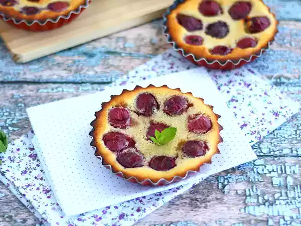 Receta Mini clafoutis de cerezas y almendras sin gluten