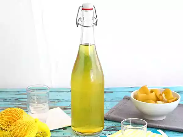 Receta Limoncello casero, licor de limón italiano