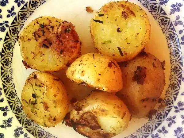 Receta Patatas salteadas con limón y cebollinos
