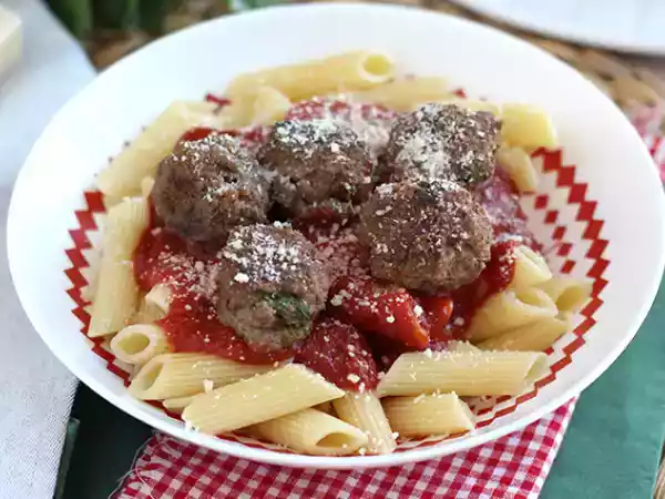 Receta Albóndigas de ternera y parmesano