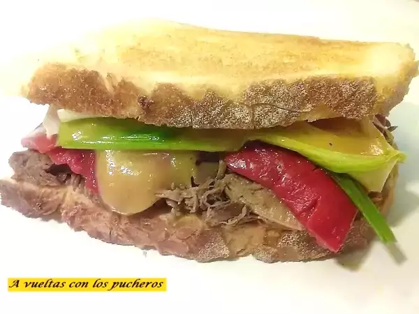 Receta Bocadillo de morcillo y pimientos