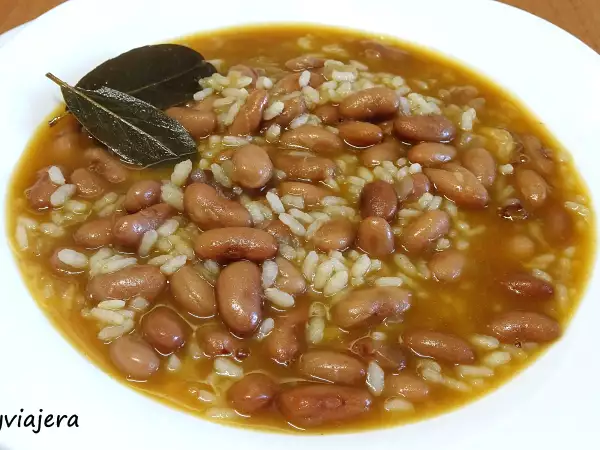 Receta Judías canela con arroz. olla exprés