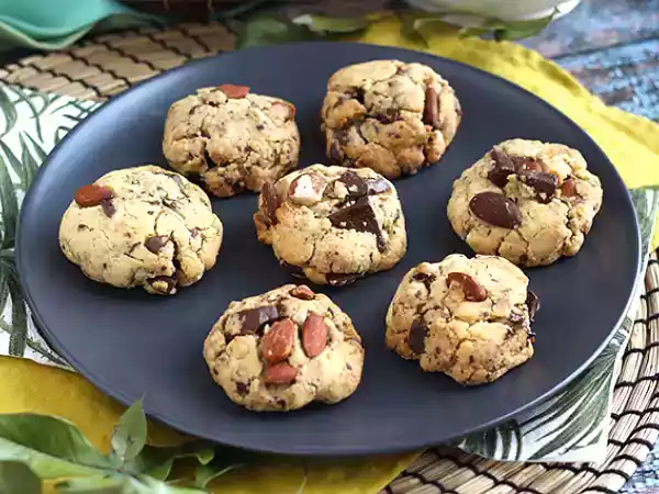 Receta Cookies de chocolate, cacahuetes y almendra