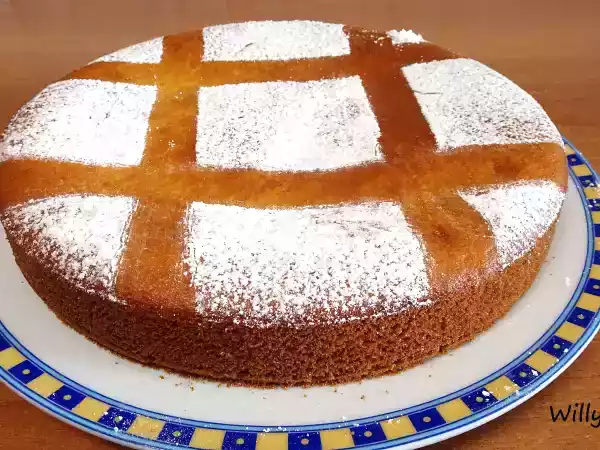 Receta Bizcocho relleno de fresa o torta vertida de fresa