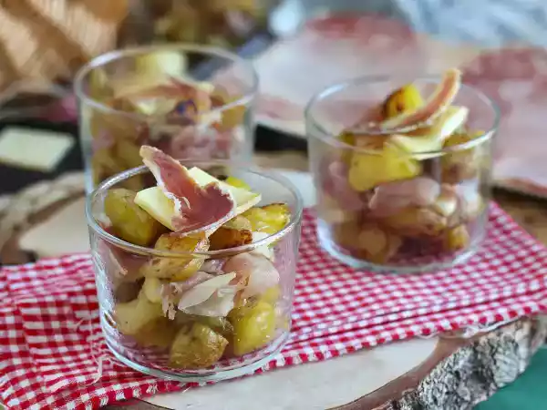 Receta Raclette en vasito (sin máquina): el aperitivo perfecto para los días de frío