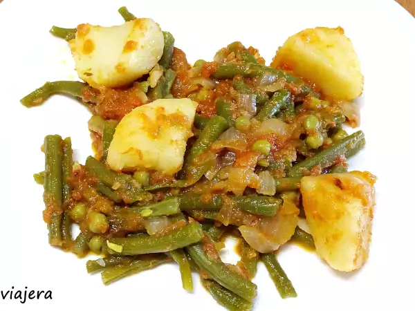 Receta Judías bobby con tomate y guisantes