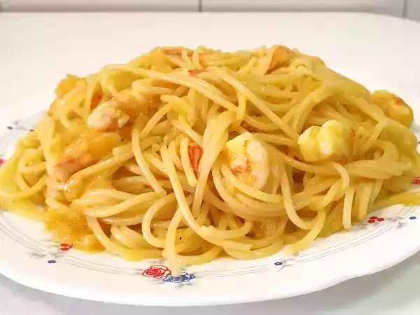 Receta Espaguetis con salsa de naranja