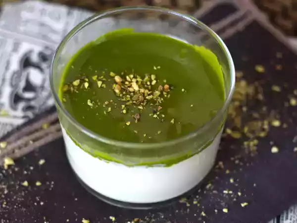 Receta Panna cotta de pistacho y vainilla