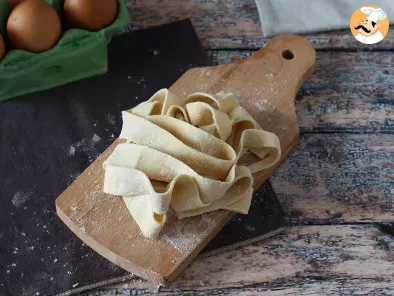 Receta Cómo hacer pasta fresca al huevo: pappardelle (tagliatelle largos)