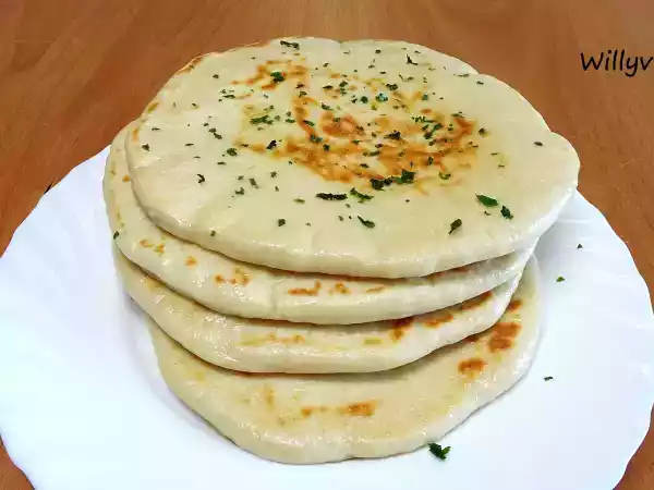 Receta Pan turco sin horno. bazlama