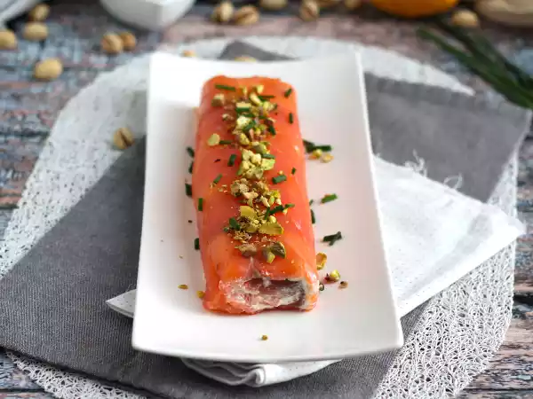 Receta Tronco de salmón con queso ricotta y pistachos