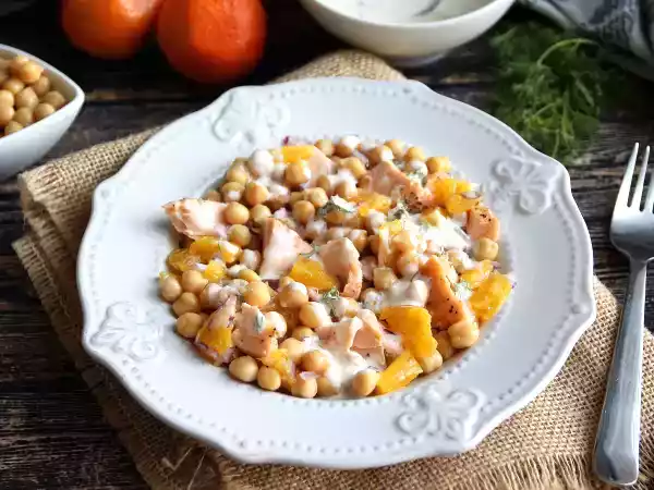 Receta Ensalada de salmón, garbanzos y naranja