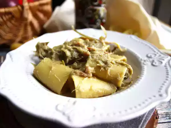 Receta Pasta paccheri con alcachofas y bacon