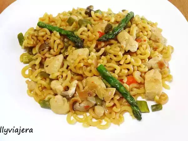 Receta Fideuá de pollo, trigueros y setas