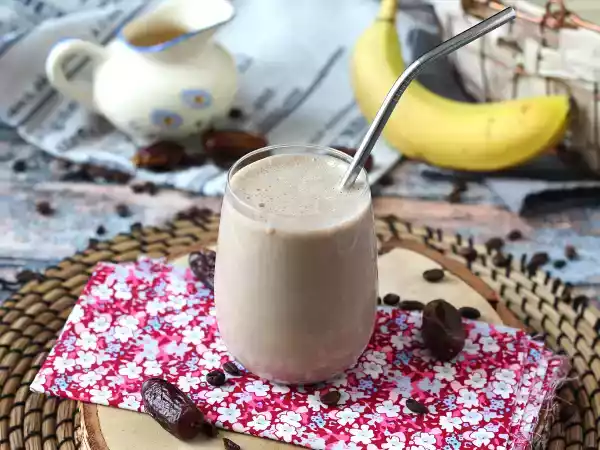 Receta Batido de café y dátiles: energía natural en cada sorbo