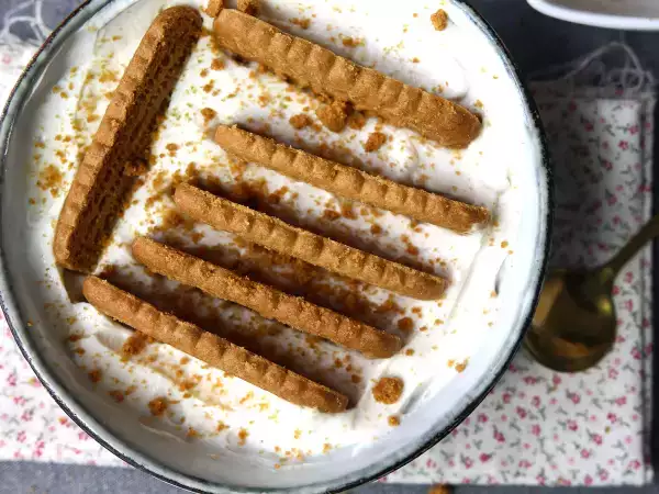 Receta El famoso “cheesecake japonés” de yogur y galletas. sin horno y con textura de tarta de queso