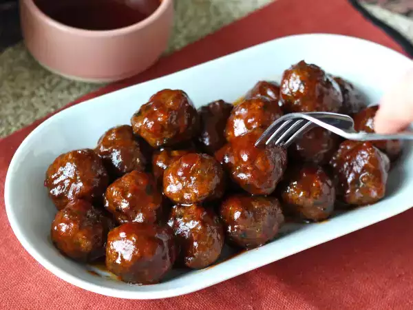 Receta Albóndigas en freidora de aire, glaseadas con salsa barbacoa agridulce casera