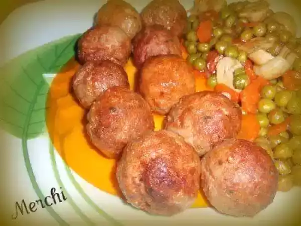 Receta Albóndigas de carne con guarnición de verduras